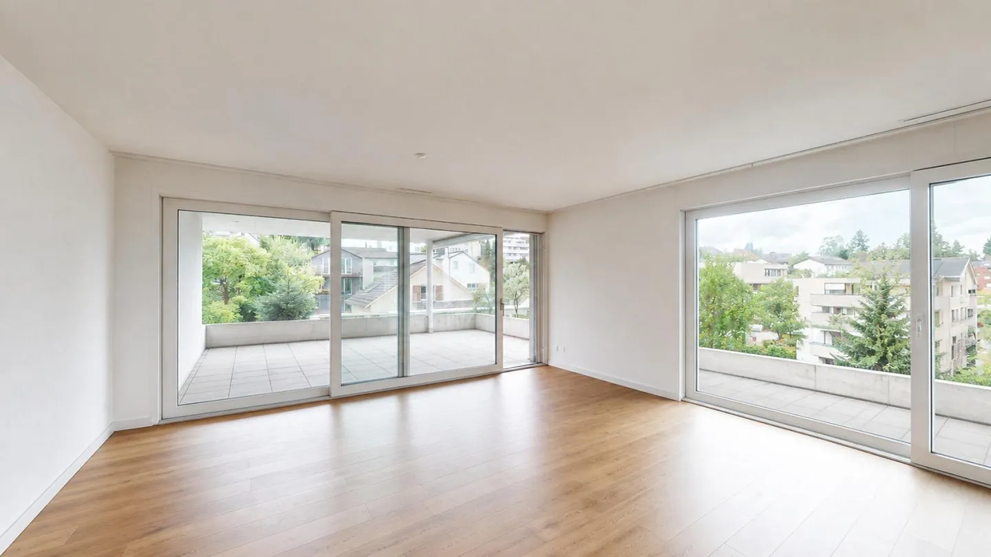 Luxuriöse Attika-Wohnung mit Aussicht - Foto 3 von 13