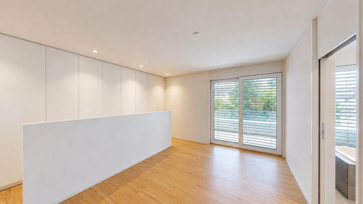 Luxuriöse Attika-Wohnung mit Aussicht - Foto 5 von 13