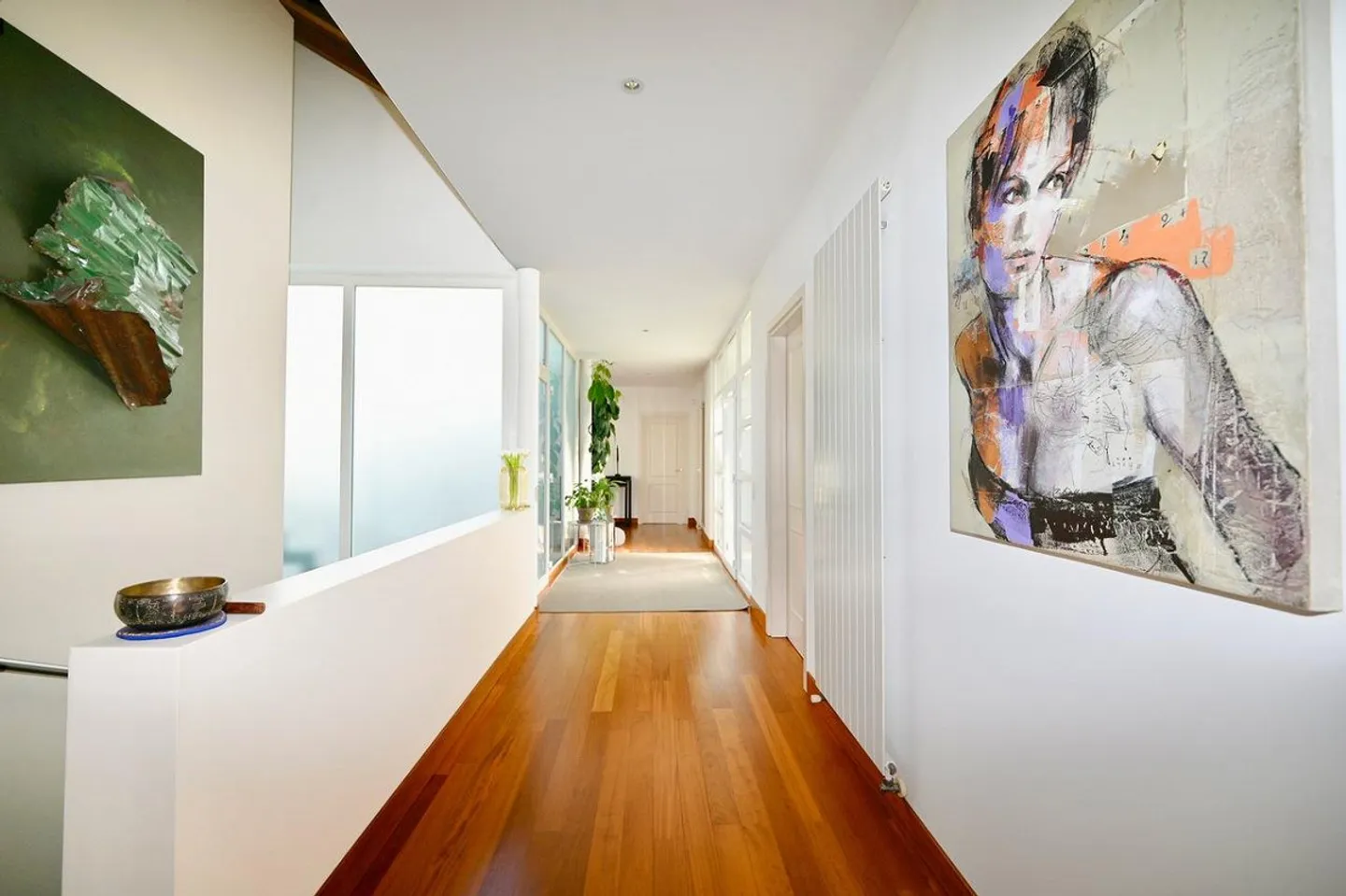 Magnificent Luxury Villa with Panoramic Mountain View - Photo 14 of 30