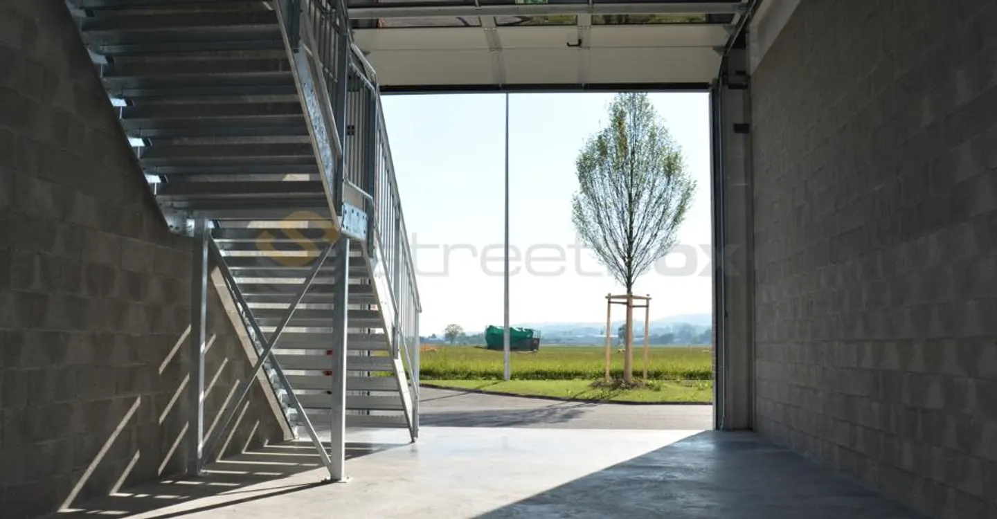 Espace Commercial Polyvalent - Photo 1 sur 3