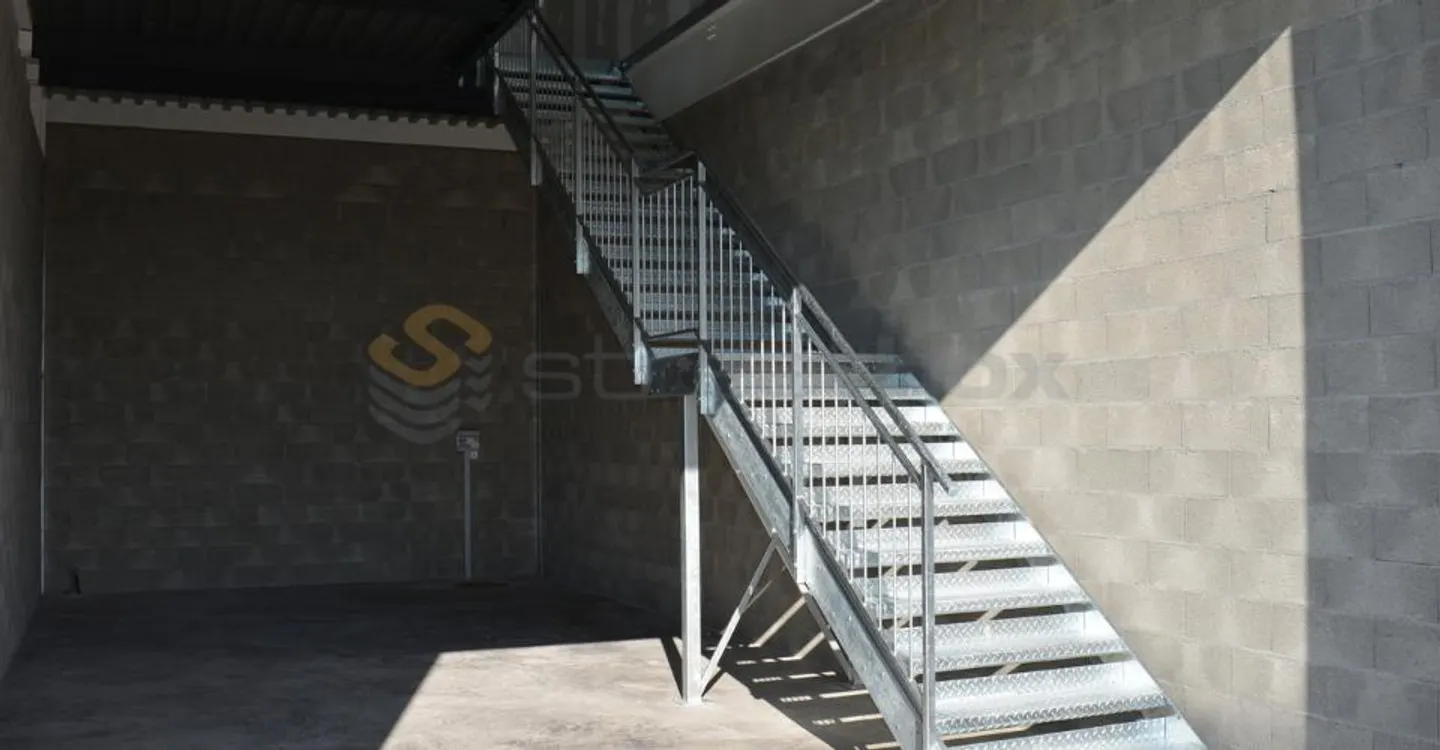 Espace Commercial Polyvalent - Photo 2 sur 3