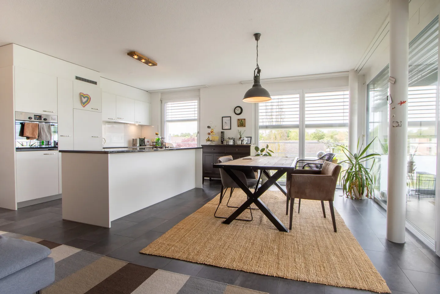 Charmante 3.5-Zimmer Wohnung - Foto 3 von 9