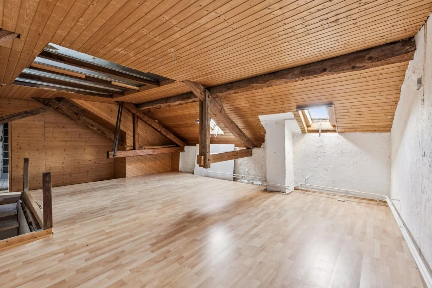 Opportunité de Rénovation à La Chaux - Photo 10 sur 11