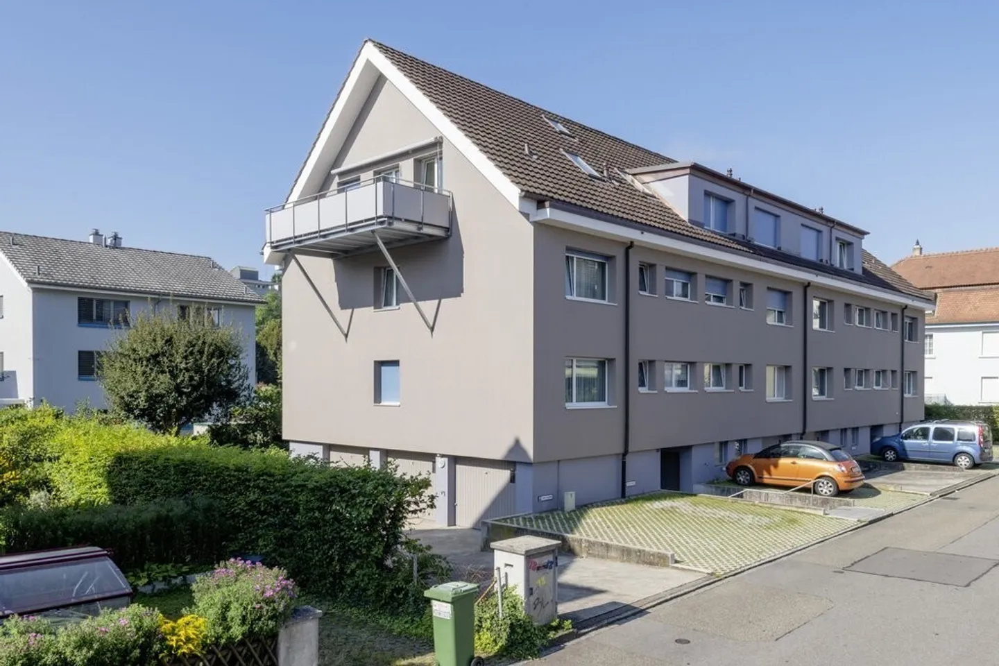 Living in nature-connected Allschwil - Photo 1 of 4