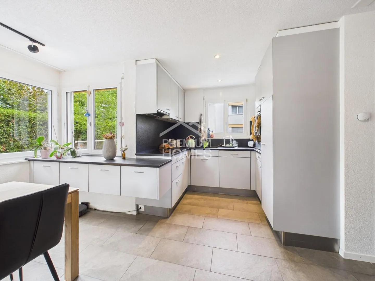 Appartement à vendre - Photo 4 sur 13