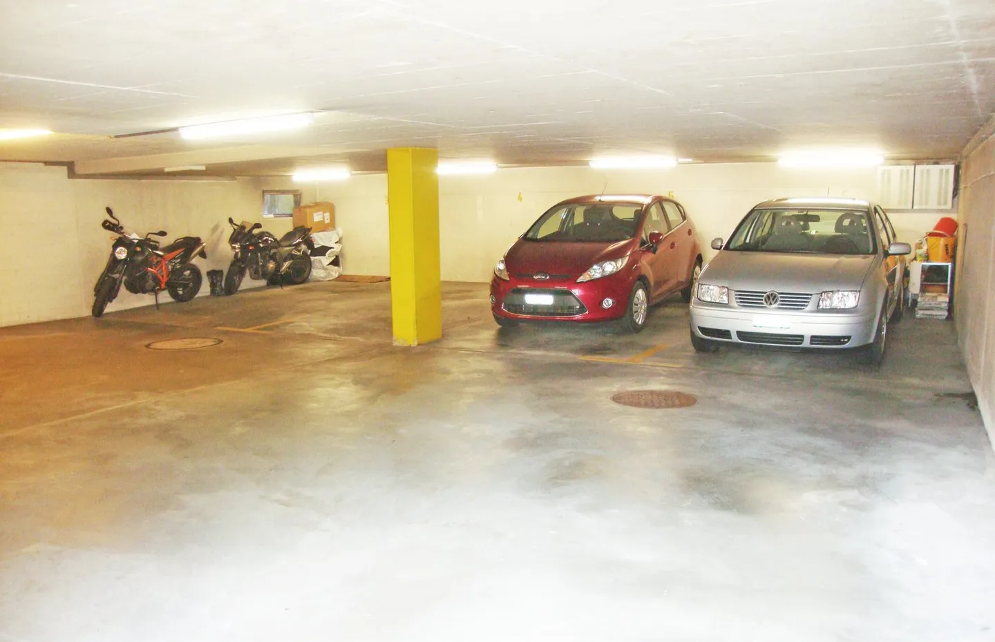 Einstellplatz in Einstellhalle in Hochfelden - Foto 3 von 3