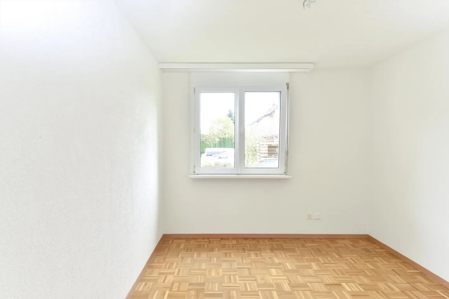 Apartment seeks new tenant - Photo 7 of 8