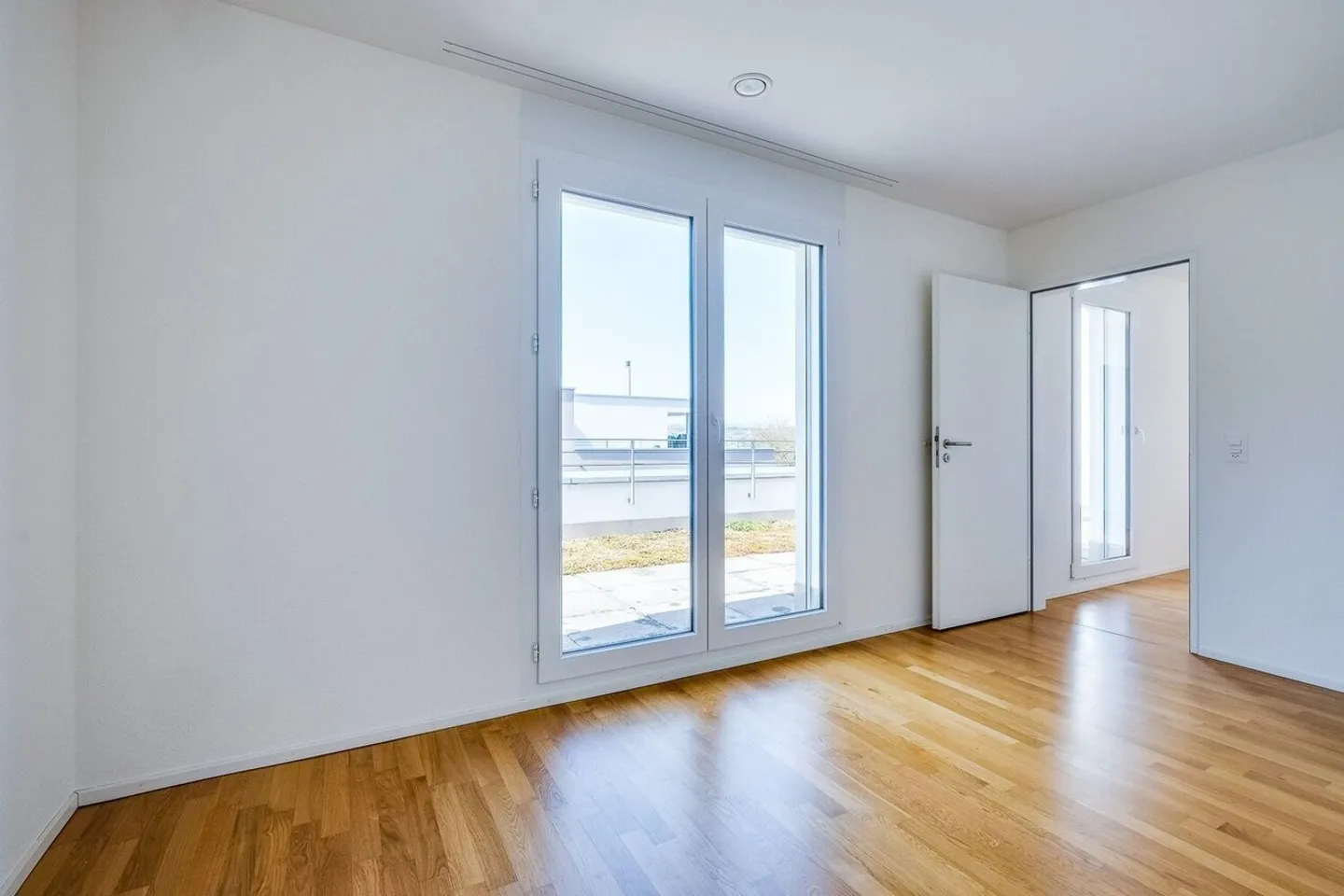 Appartamento Attico Moderno con Terrazza - Foto 8 di 13