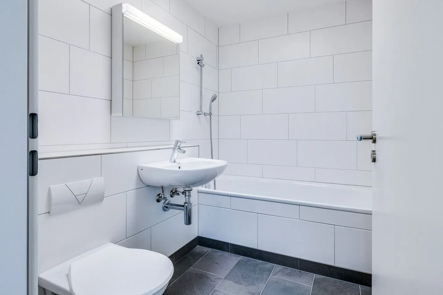 Appartamento Attico Moderno con Terrazza - Foto 9 di 13