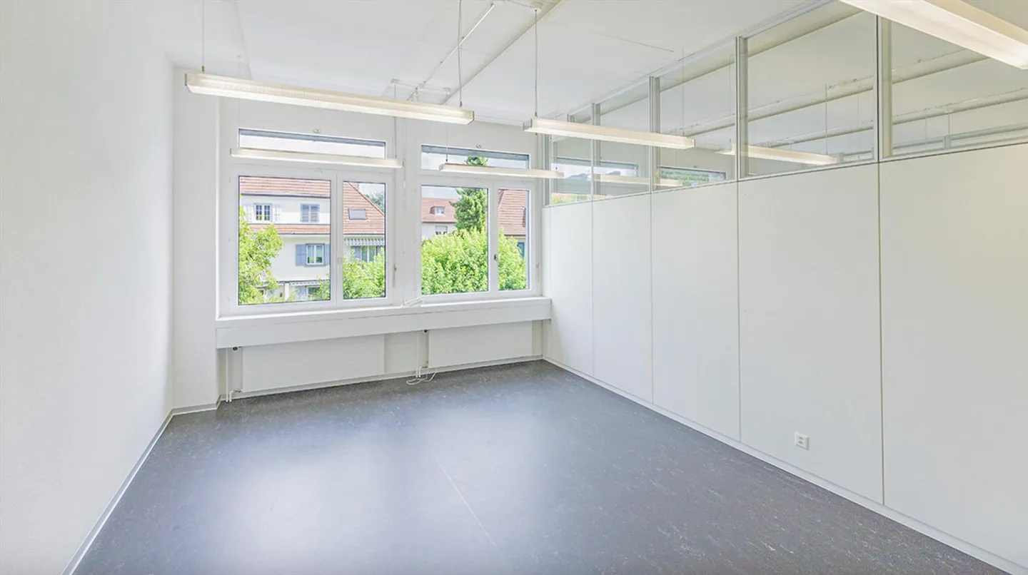 Günstige Ateliers und Büros nahe Bahnhof Olten - Foto 2 von 4