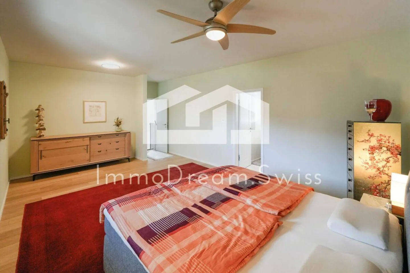 5 ½ Pièces Appartement en Emplacement Privilégié : « Résidence Moderne et Inhabituelle » - Photo 9 sur 12
