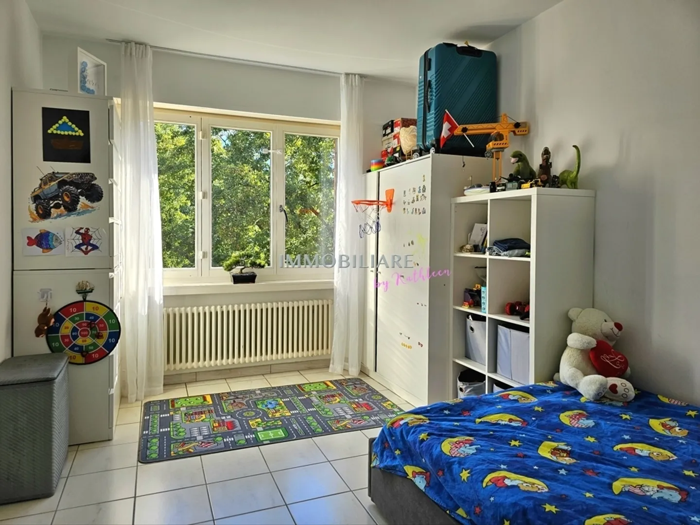 Apartment by the Park, Quiet, Scenic View, Low Expenses, Parking Space - Photo 9 of 13