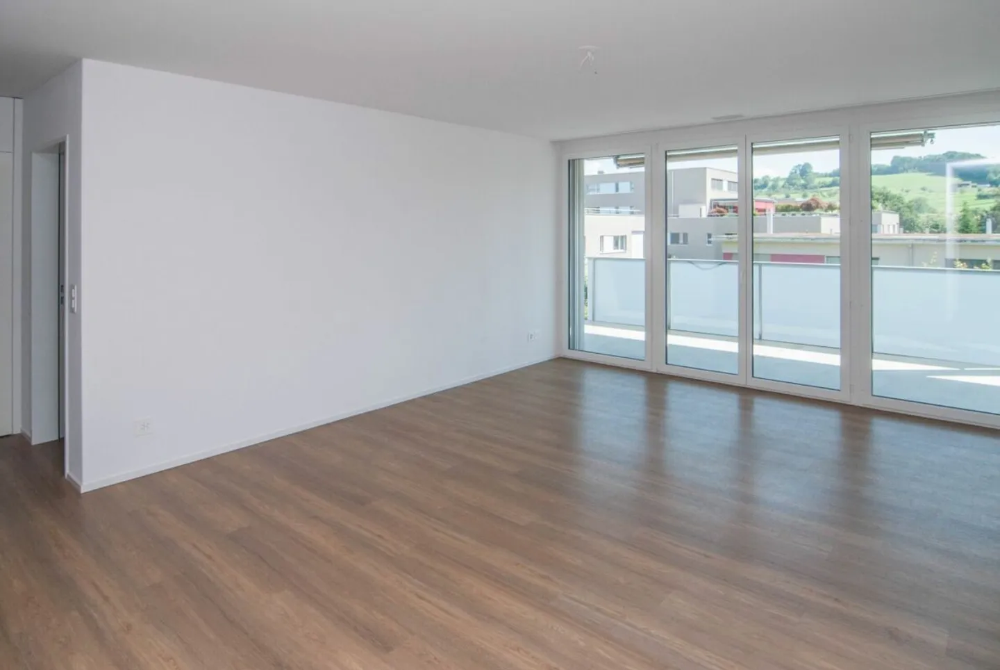 4.5 Zimmer Wohnung 2.OG - Foto 2 von 9