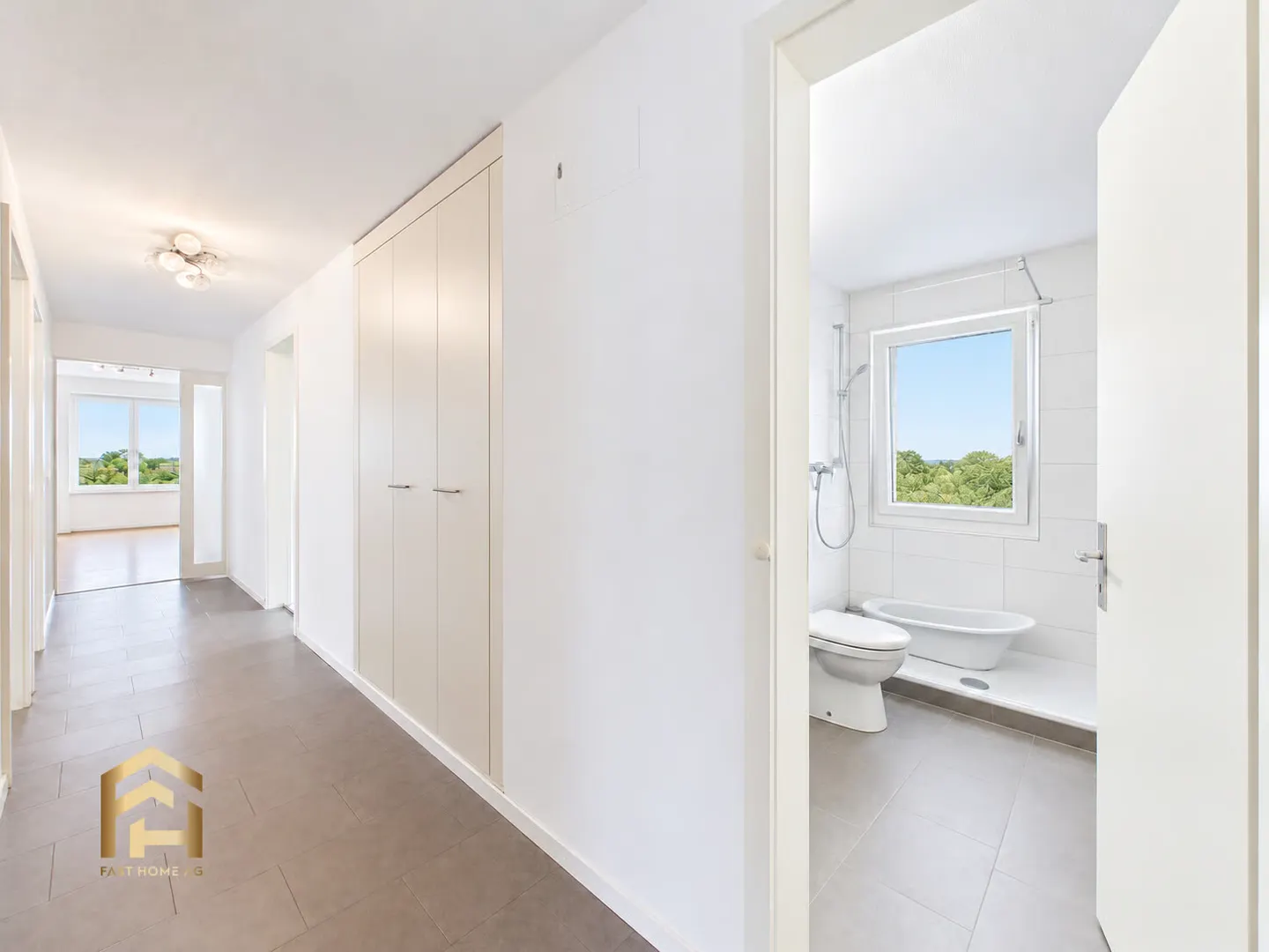 Grosszügige 4.5 ZWG mit Balkon und Gartensitzplatz in Boll - Foto 9 di 13