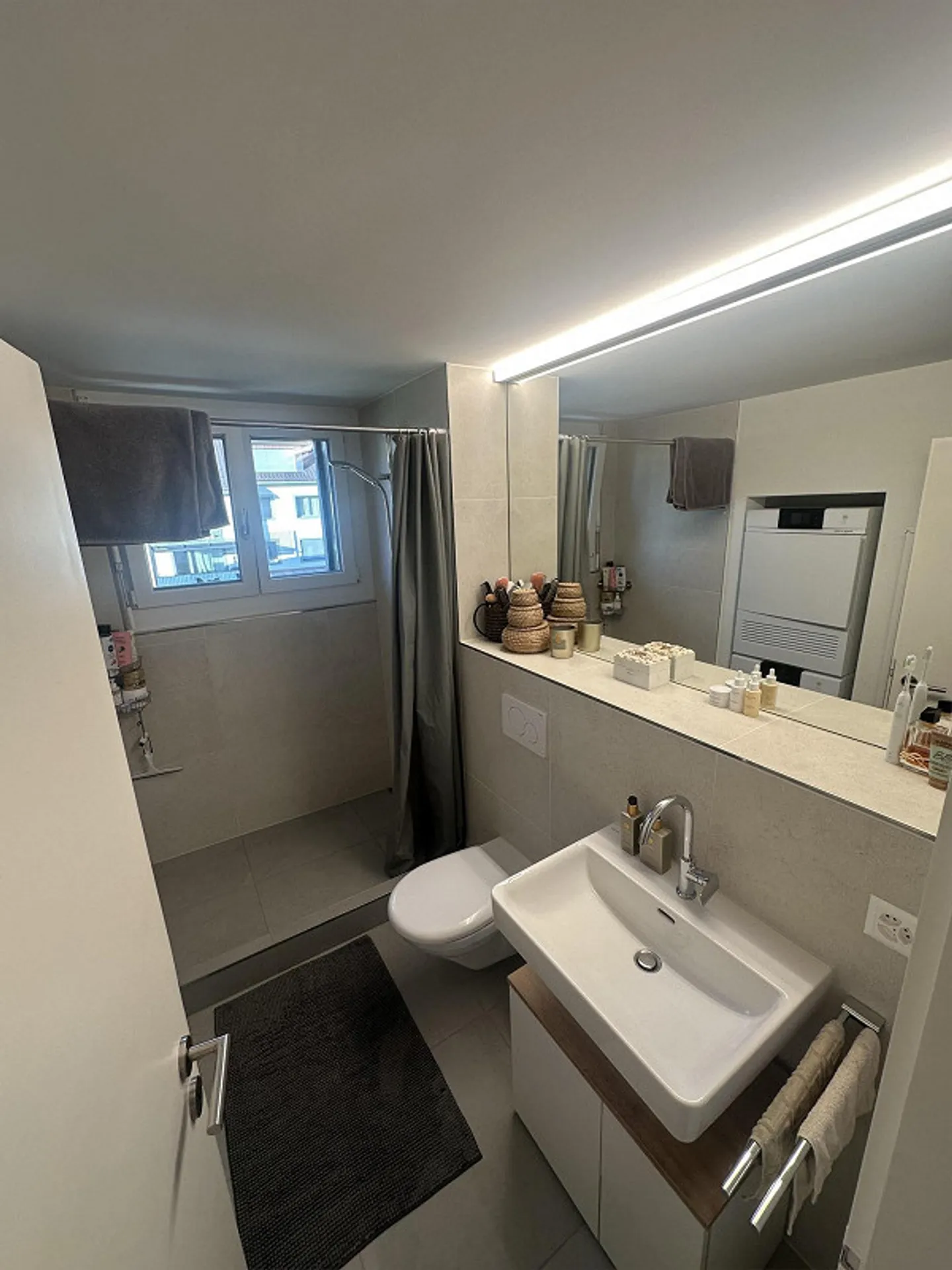 **Temporaire** Appartement meublé de 2,5 pièces à 8708 Männedorf près du lac - Photo 4 sur 8