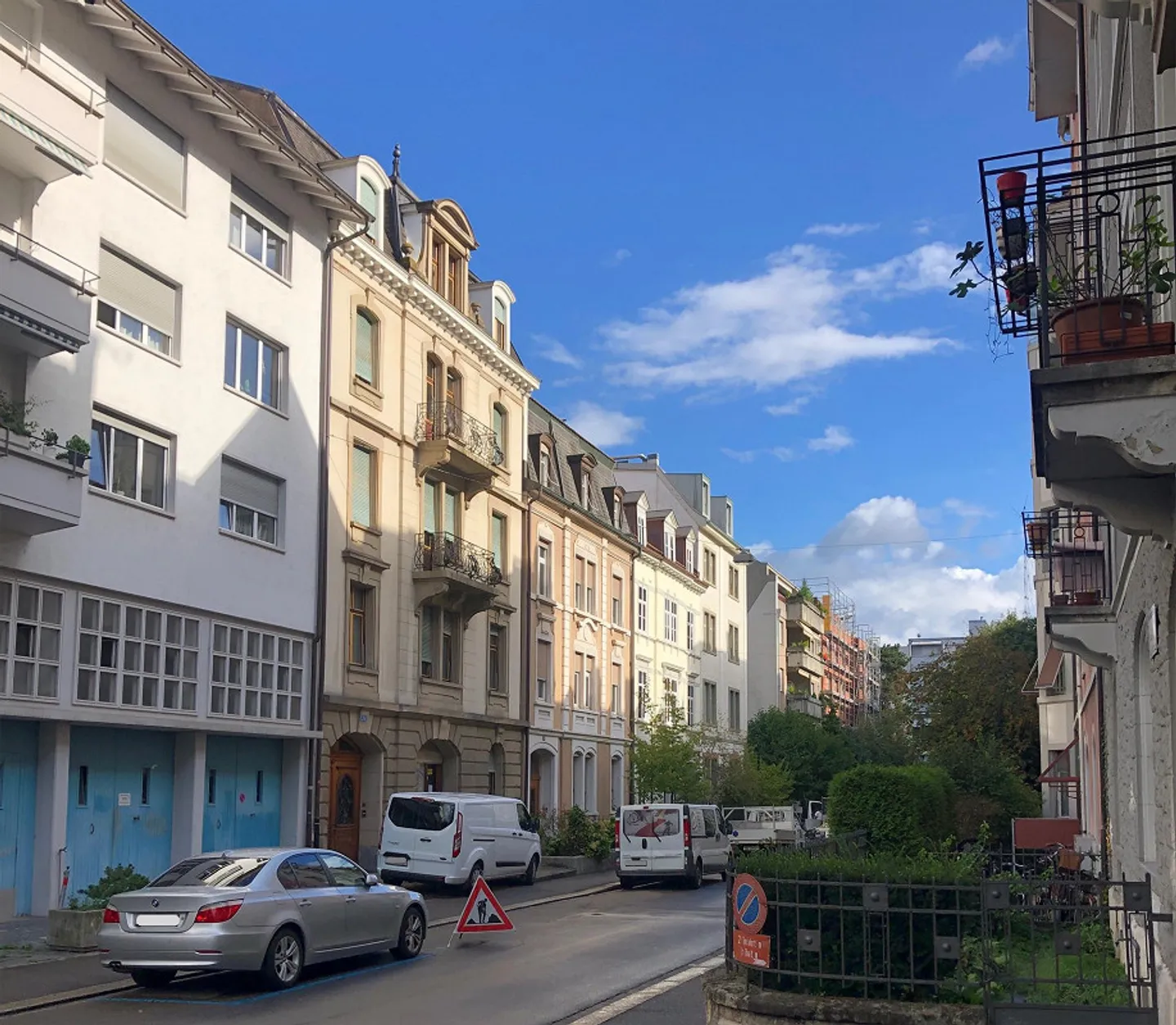 Bâle - Gundeldingen. Appartement de 5 pièces dans un bâtiment ancien classé - Photo 1 sur 11