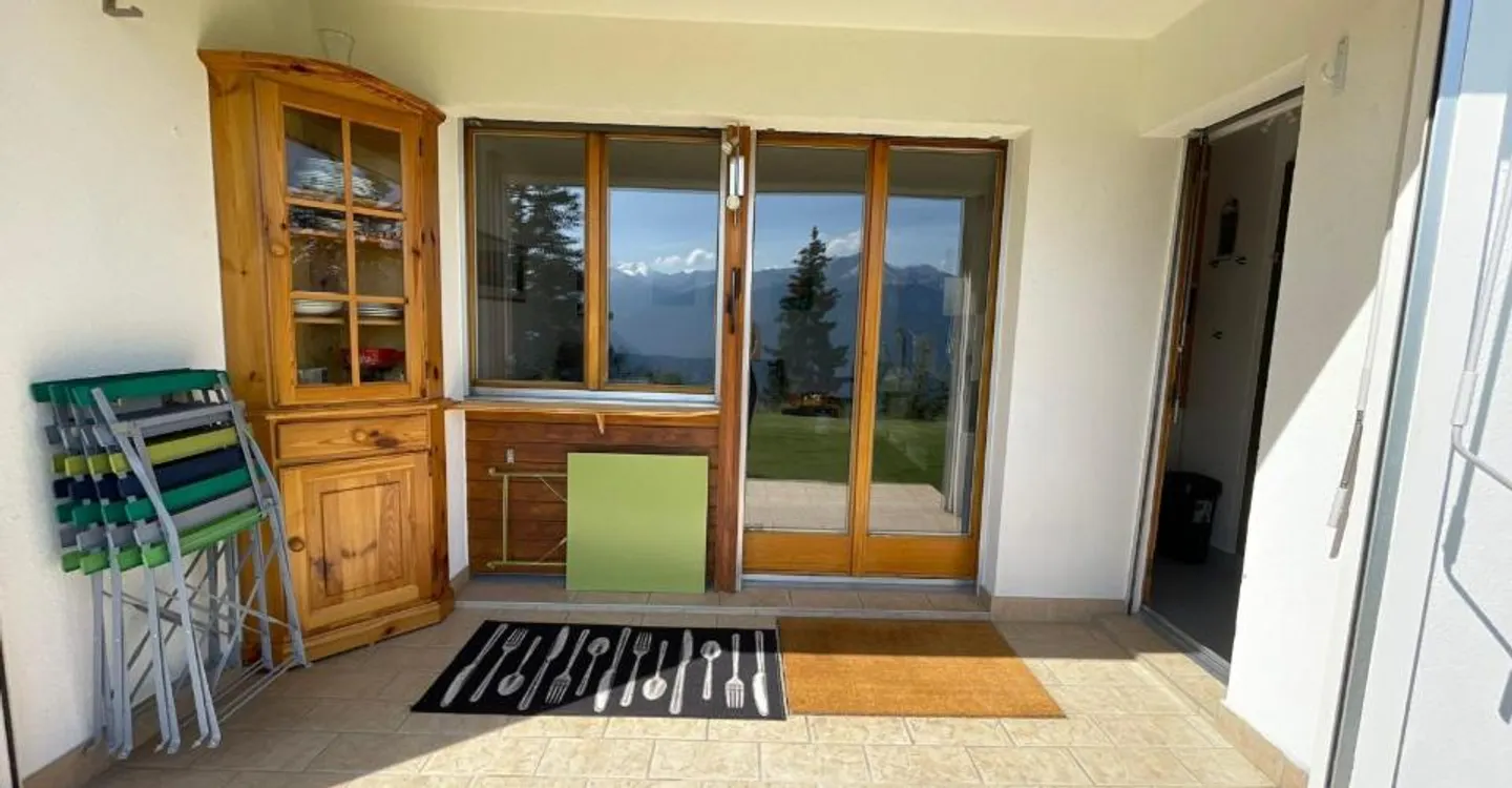 MONTANA-RESIDENCE 0.3 (APPT) - Photo 8 of 9