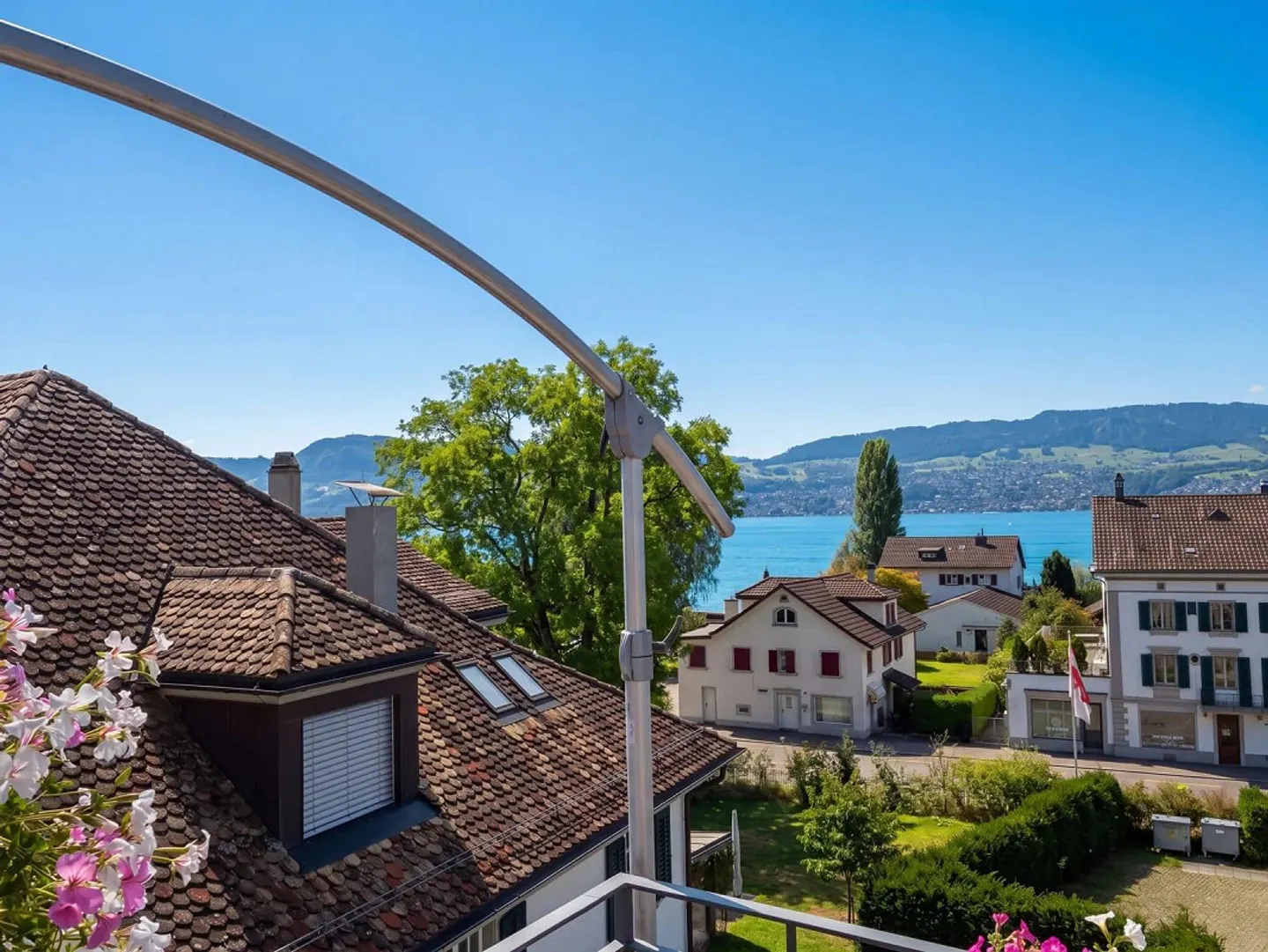 Maisonette di 4,5 stanze con vista lago a Stäfa - Foto 4 di 12