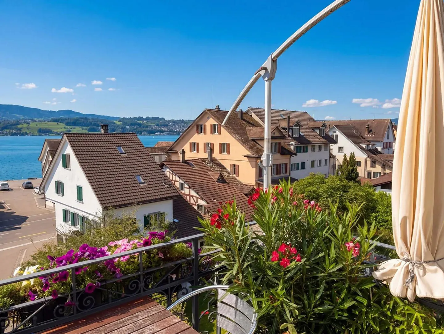 Maisonette di 4,5 stanze con vista lago a Stäfa - Foto 3 di 12