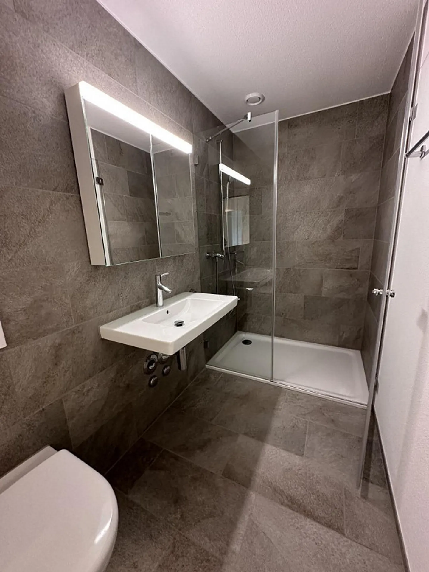 Appartement 3.5 pièces confortable et bien aménageable - Photo 5 sur 8
