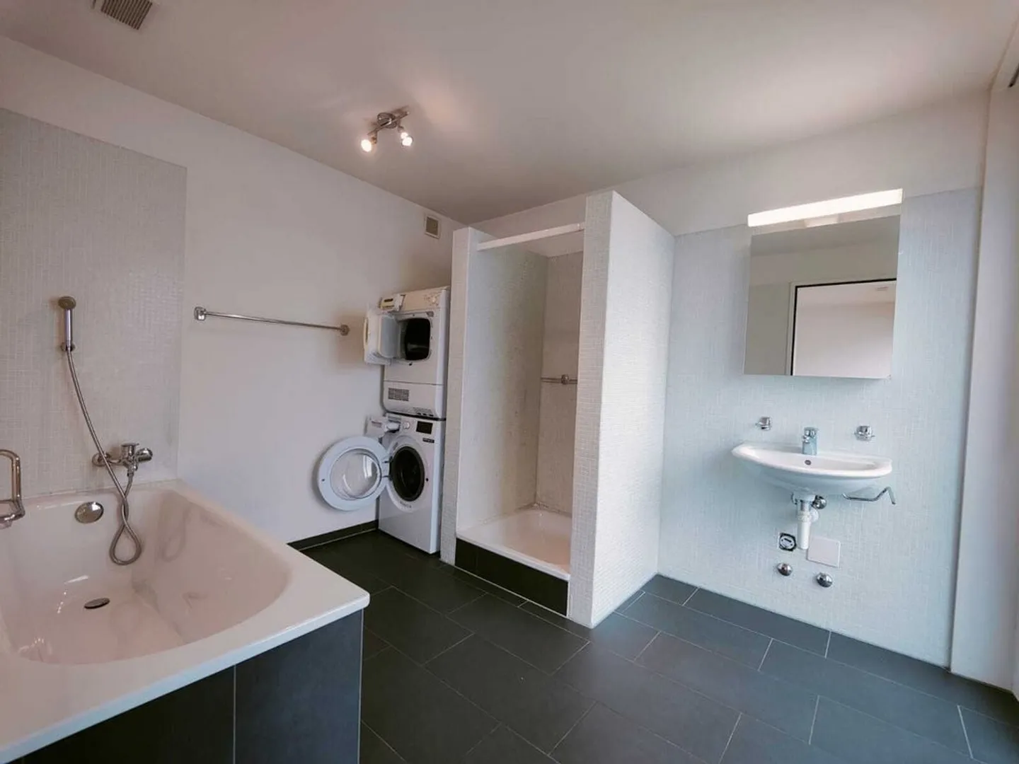 Début de votre propre bonheur à la maison - Photo 6 sur 8