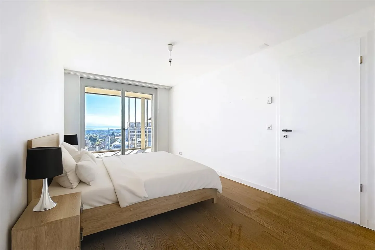 Appartamento luminoso con vista sul Lago di Ginevra - Foto 8 di 12