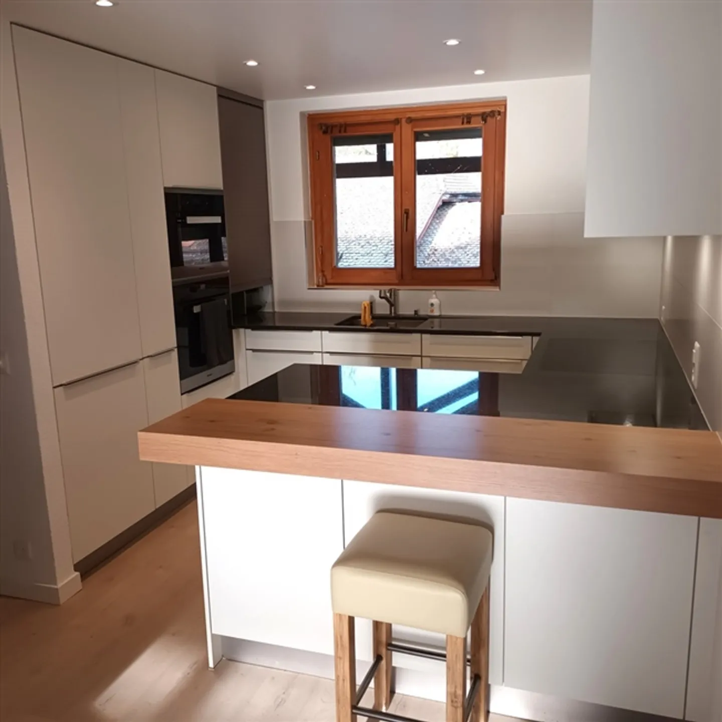 Large apartment of 134 m2, 3 bedrooms - Photo 8 of 11