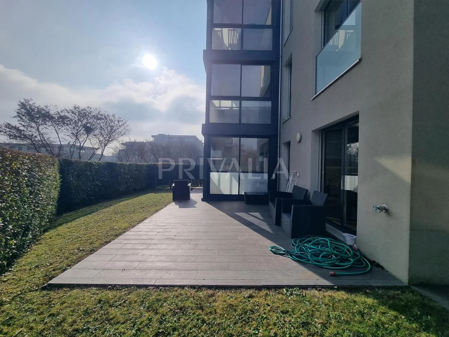 Bel appartement avec jardin à Chambésy - Photo 8 sur 9