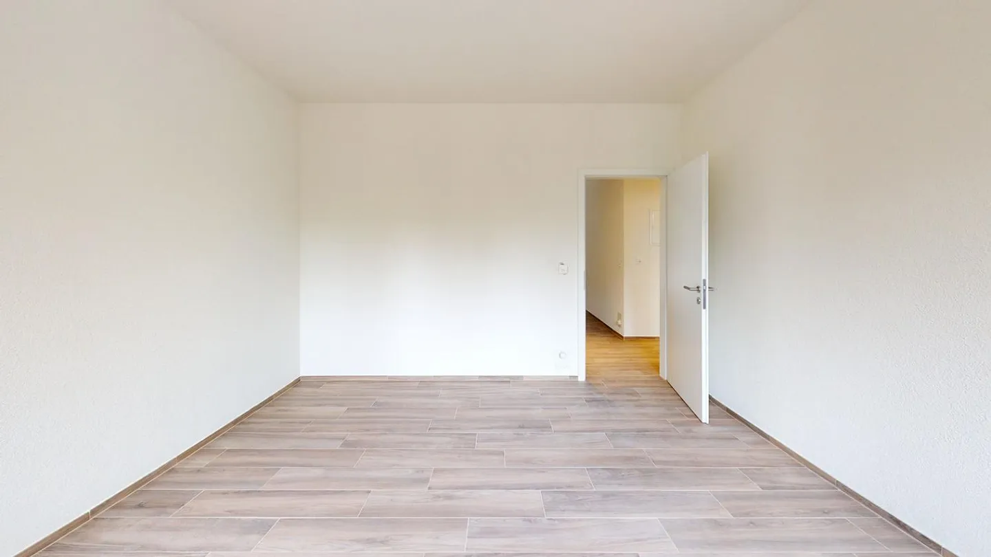 Appartamento 3.5 stanze ristrutturato - Foto 5 di 6