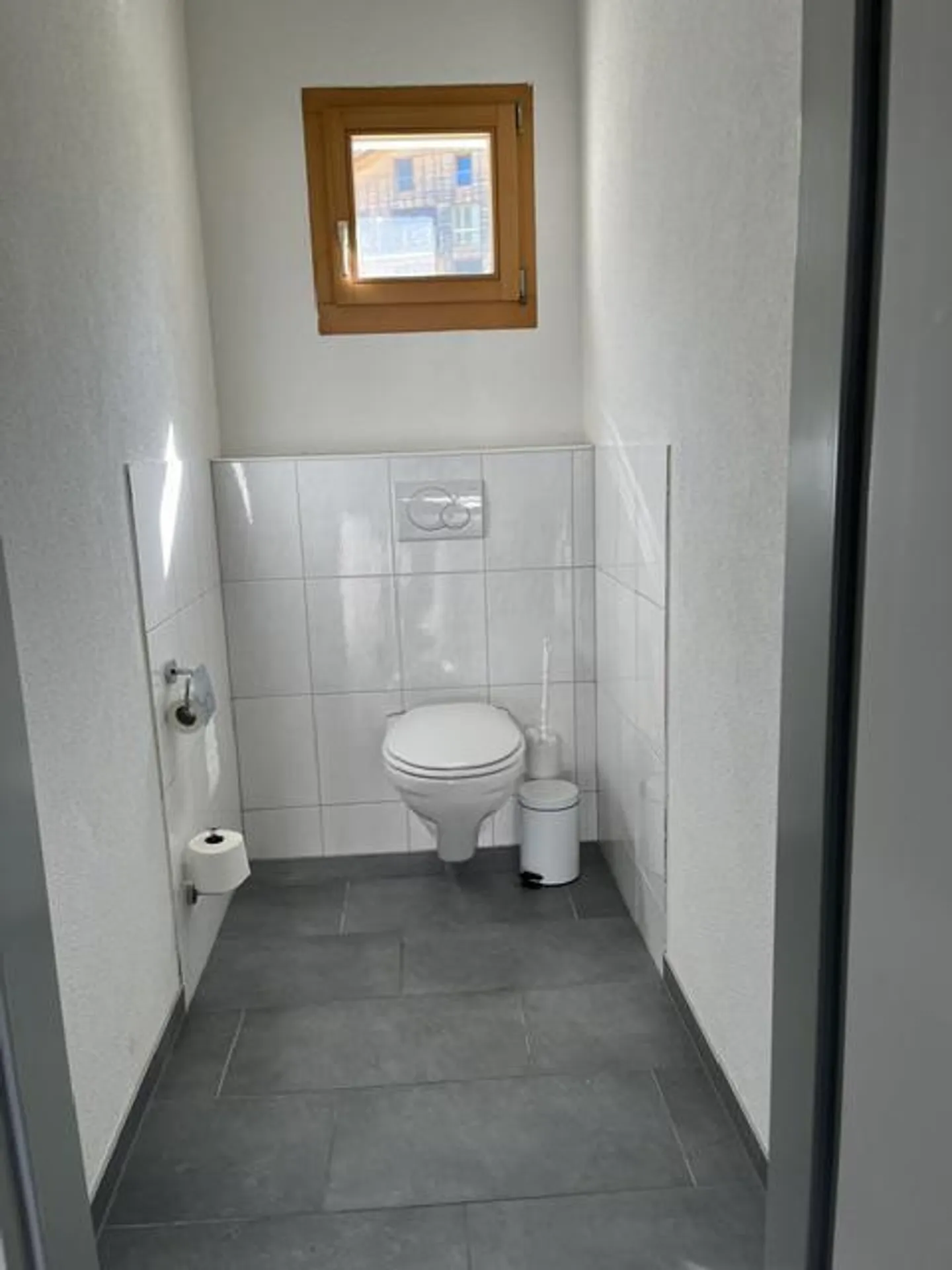 schönes, zentrales Geschäftslokal - Foto 3 di 9