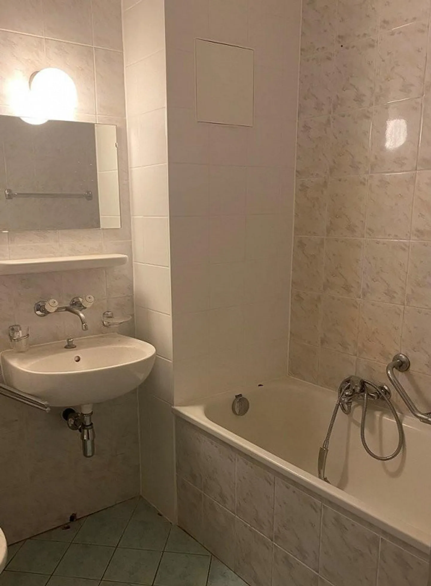 Schöne 4-Zimmer-Wohnung in Thônex - Foto 7 von 7