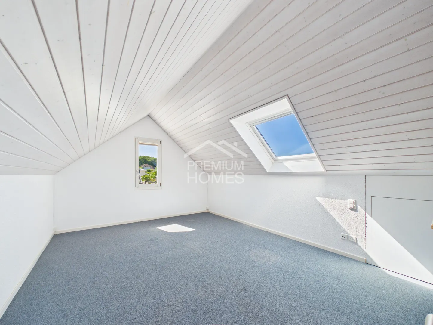 Plenty of space for the whole family - Photo 9 of 9
