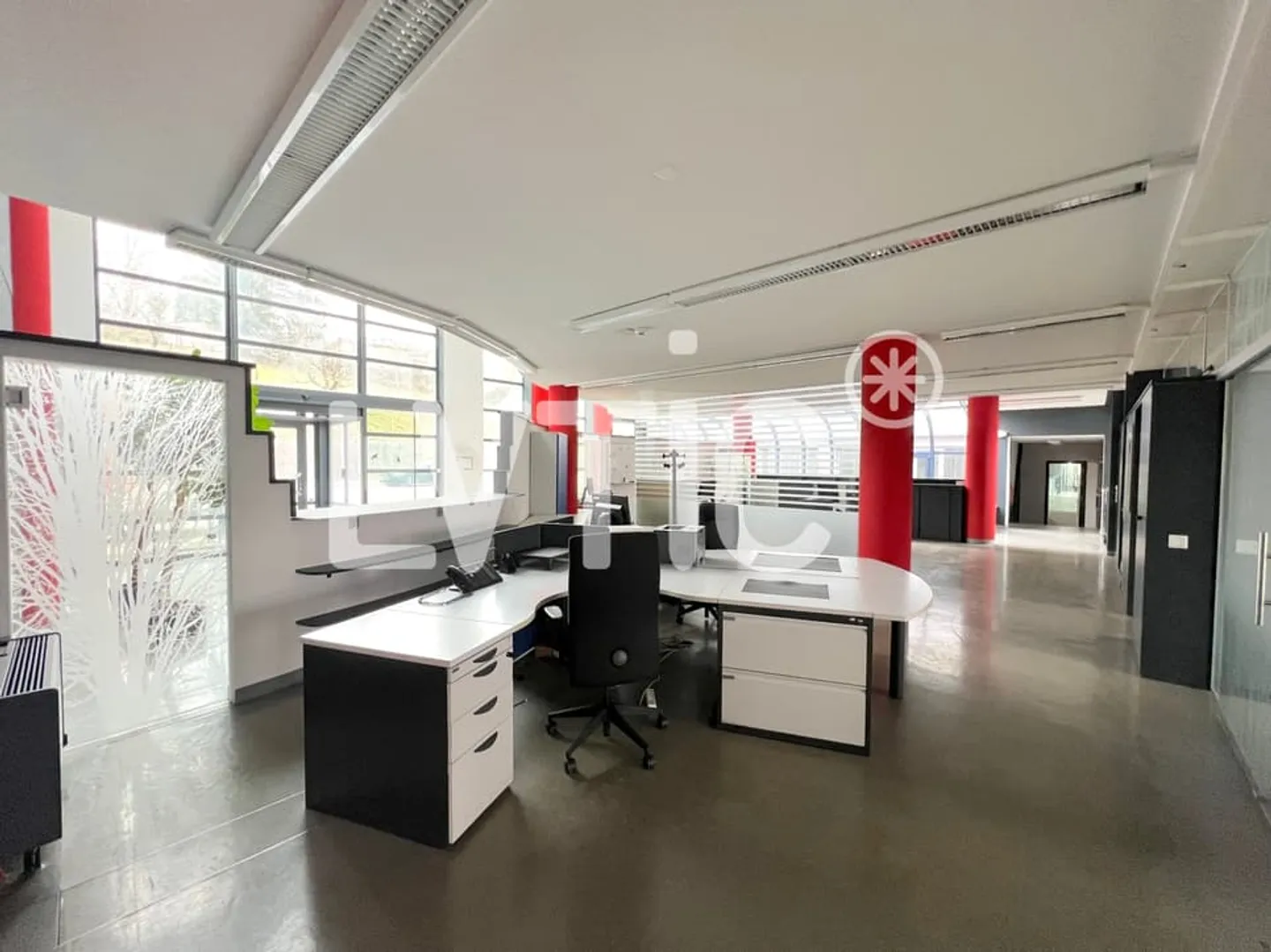 Uffici, locali di 610 m2 in affitto ad Avry-sur-Matran - Foto 2 di 10