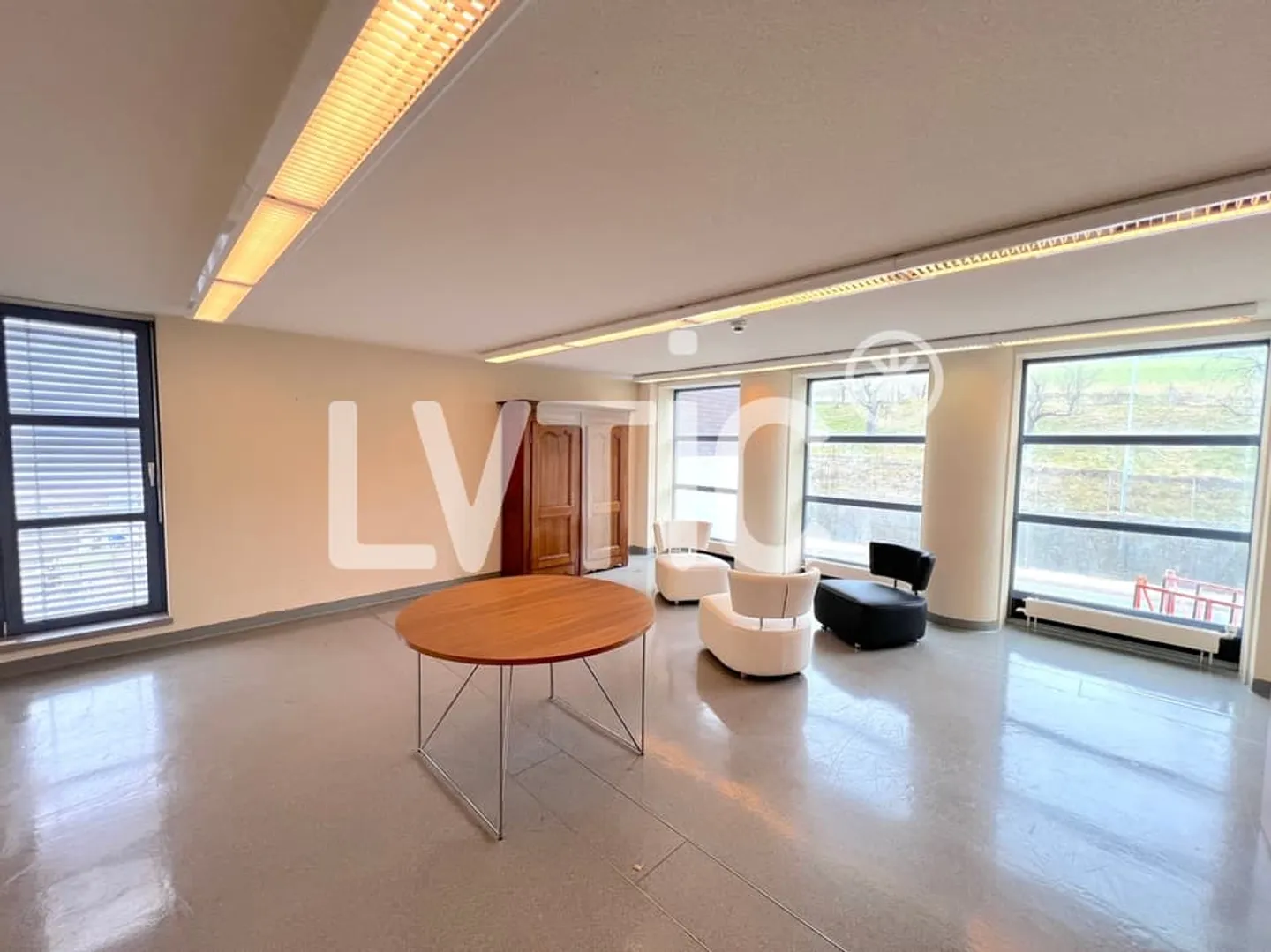 Uffici, locali di 610 m2 in affitto ad Avry-sur-Matran - Foto 9 di 10