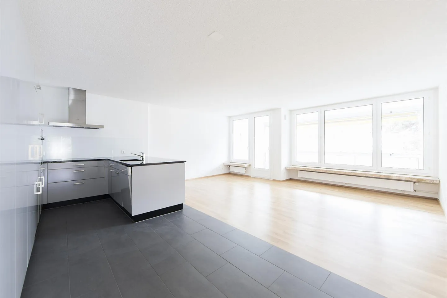 Appartamento accogliente di 4,5 stanze - Foto 2 di 9