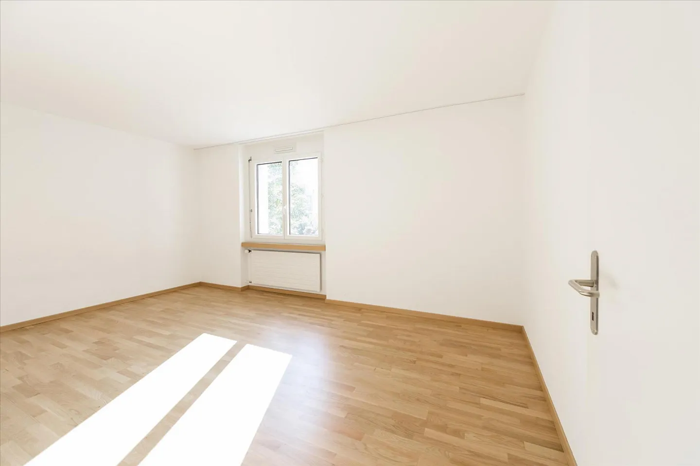 Appartamento accogliente di 4,5 stanze - Foto 7 di 9