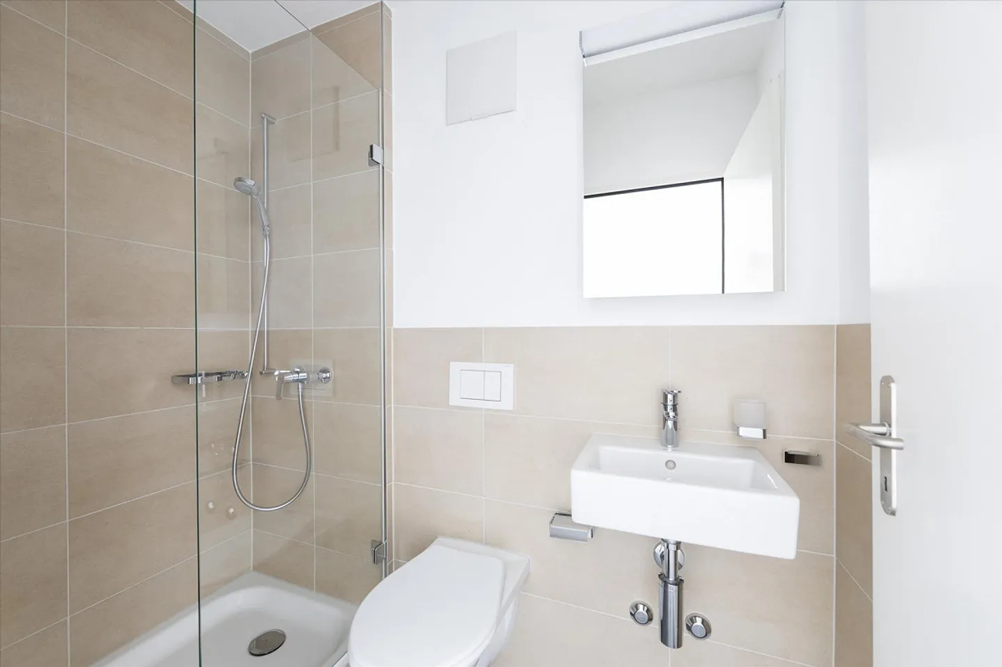 Appartamento accogliente di 4,5 stanze - Foto 6 di 9