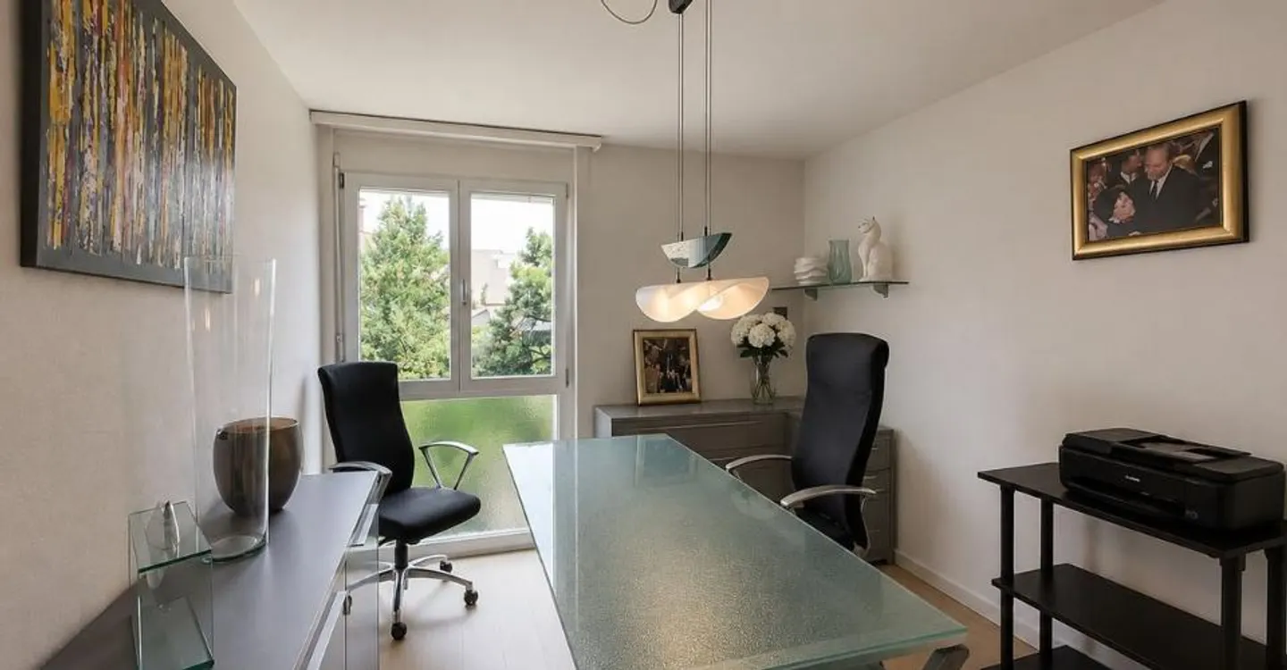 Appartement spacieux avec terrasse - Photo 6 sur 12