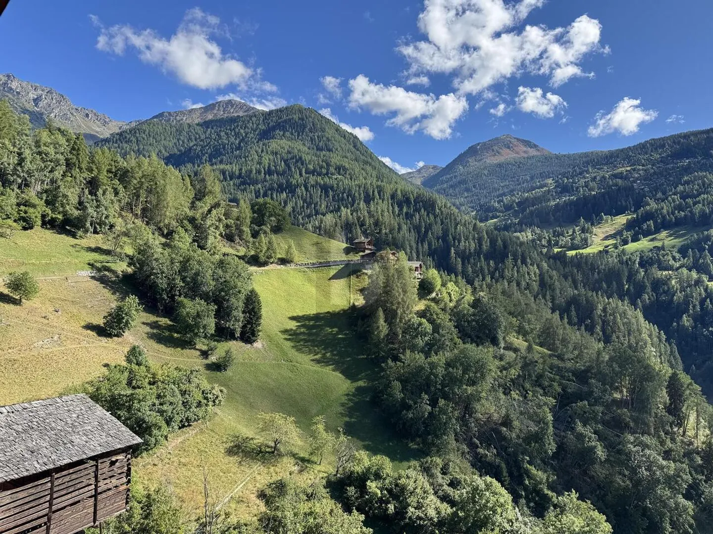 CHARMANTE PROPRIÉTÉ, VUE IMPRENABLE PLEIN SUD - Photo 1 sur 6