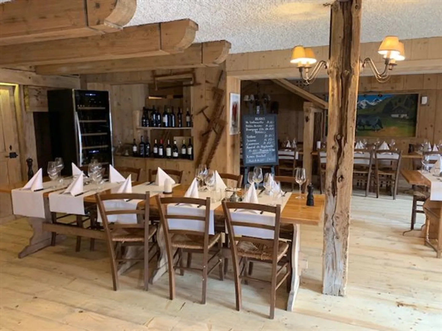 Nendaz-Station/VS, Restaurant L'Atmosphère with Terrace - Photo 2 of 6