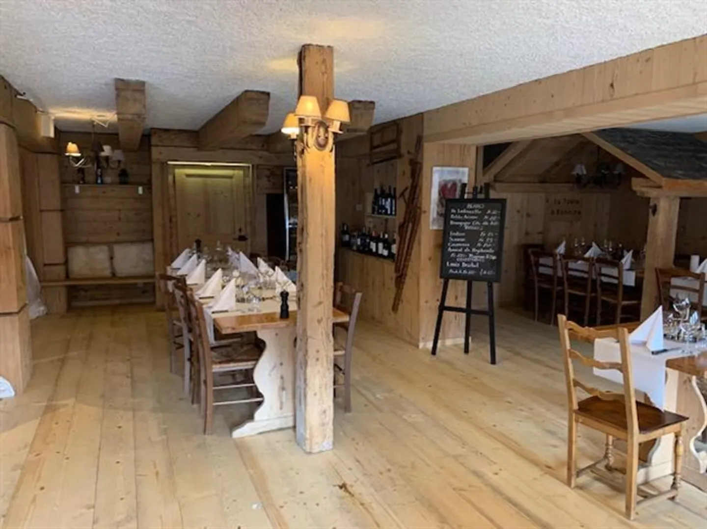 Nendaz-Station/VS, Restaurant L'Atmosphère with Terrace - Photo 3 of 6