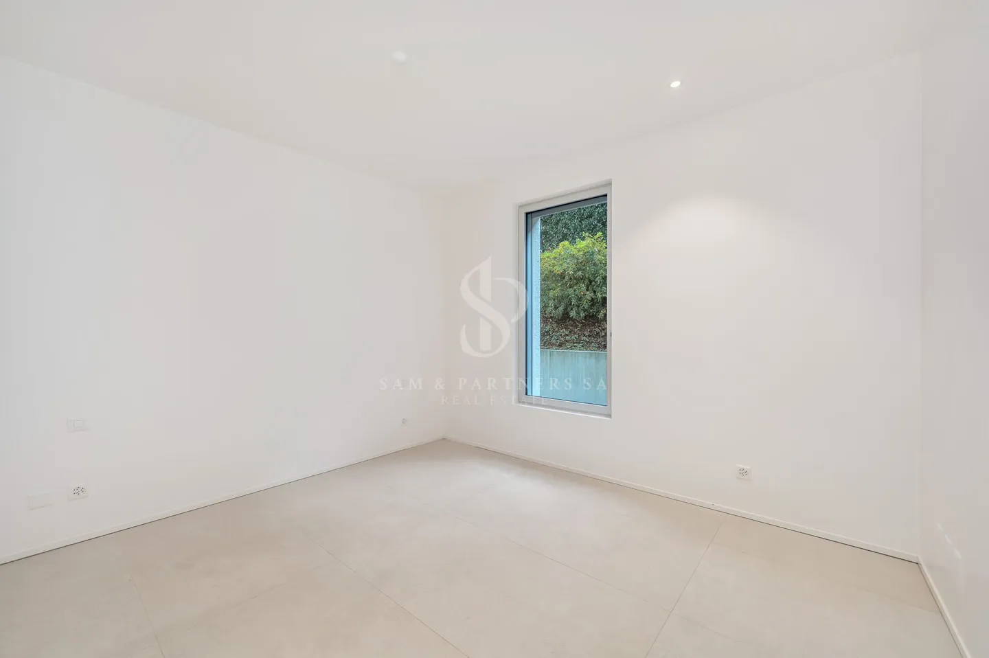 Modern mit Garten - Foto 15 von 17