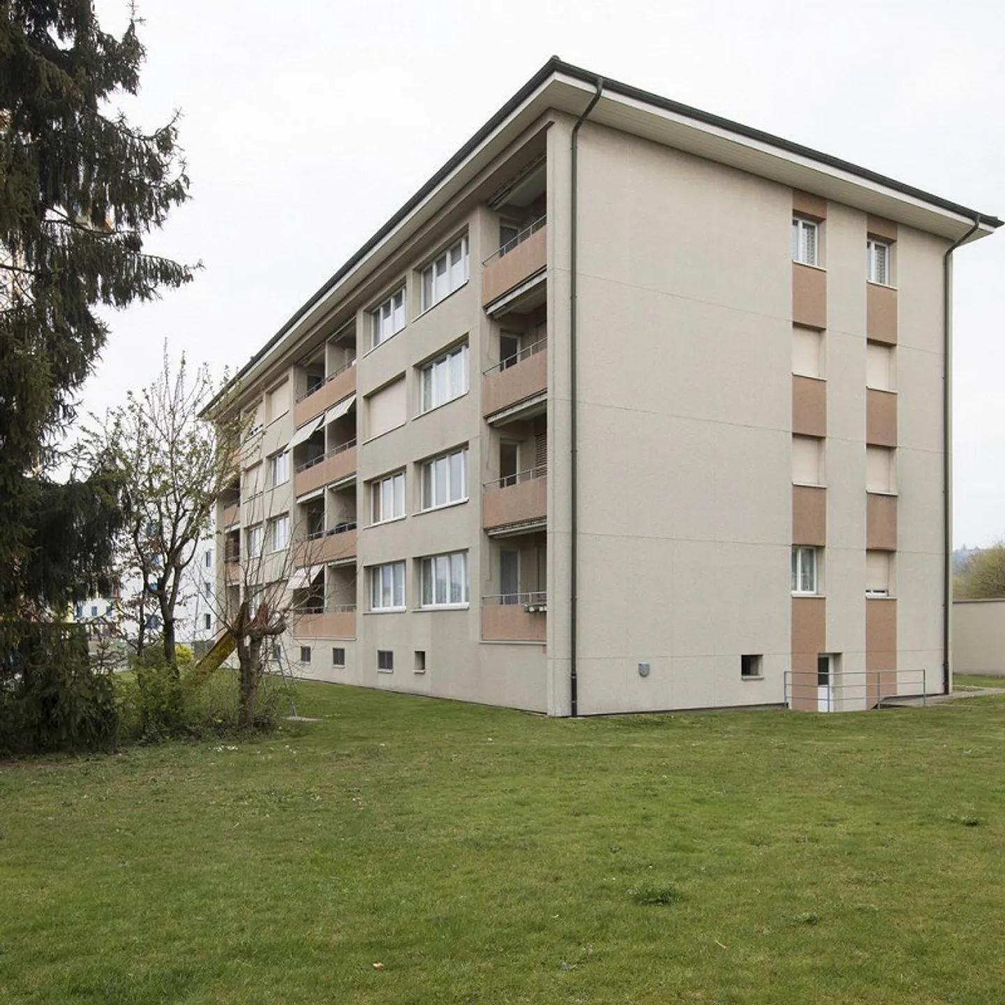 Appartamento 3 locali in ottima posizione a Oftringen - Foto 1 di 8