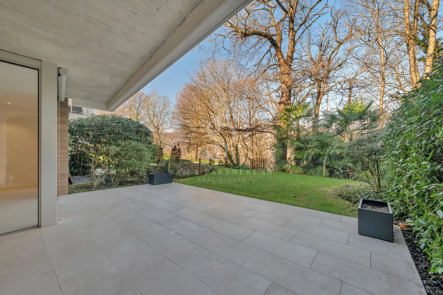 Modern mit Garten - Foto 17 von 17