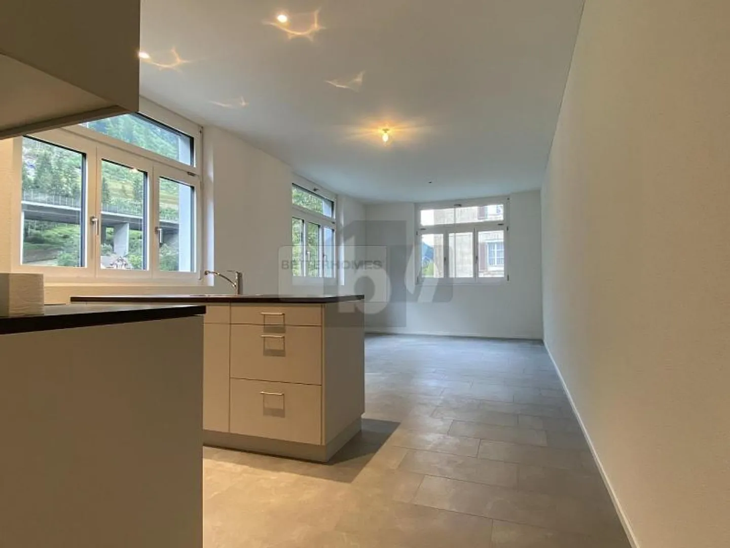 Appartamento Incantevole con Vista Montagna - Foto 3 di 6