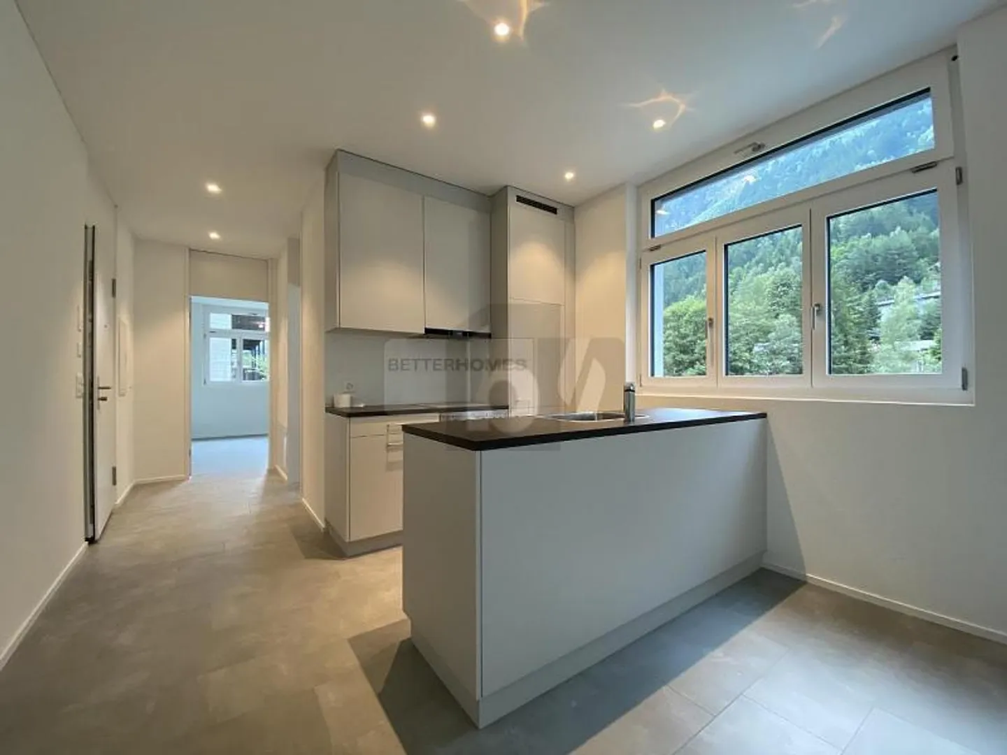 Appartamento Incantevole con Vista Montagna - Foto 4 di 6