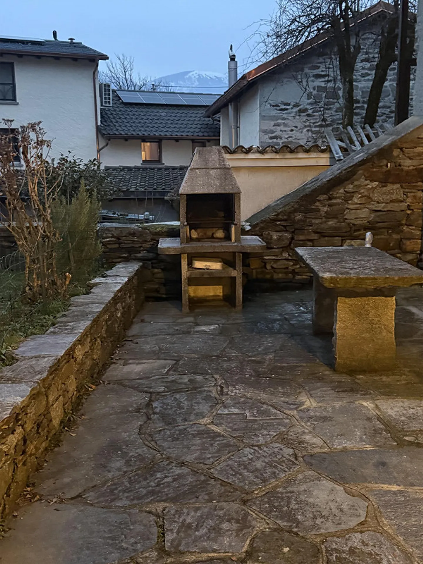 Charming Ticino House with 5 Rooms also as a Second Home - Photo 10 of 13