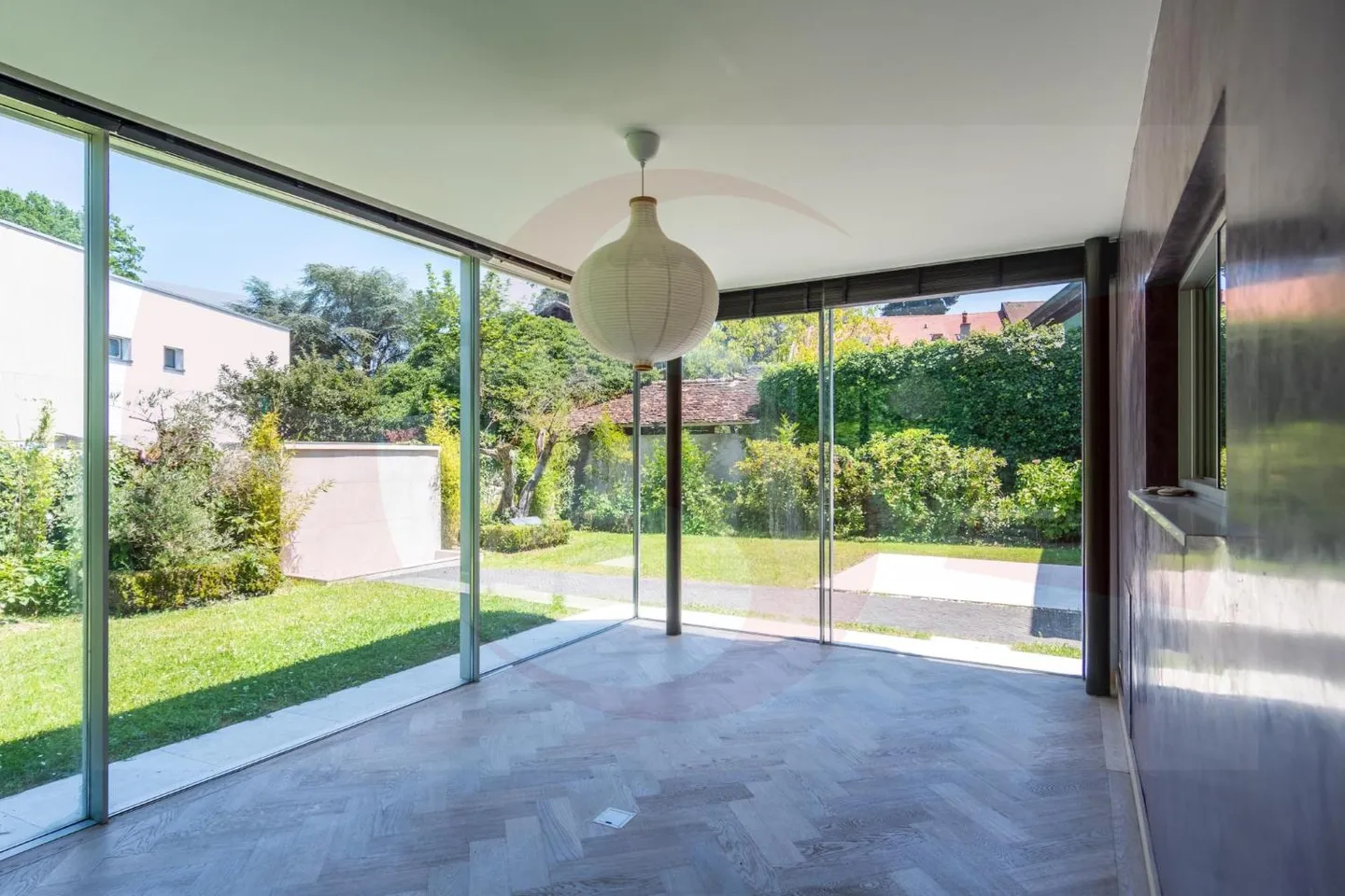 Beautiful individual house completely renovated - Photo 7 of 13