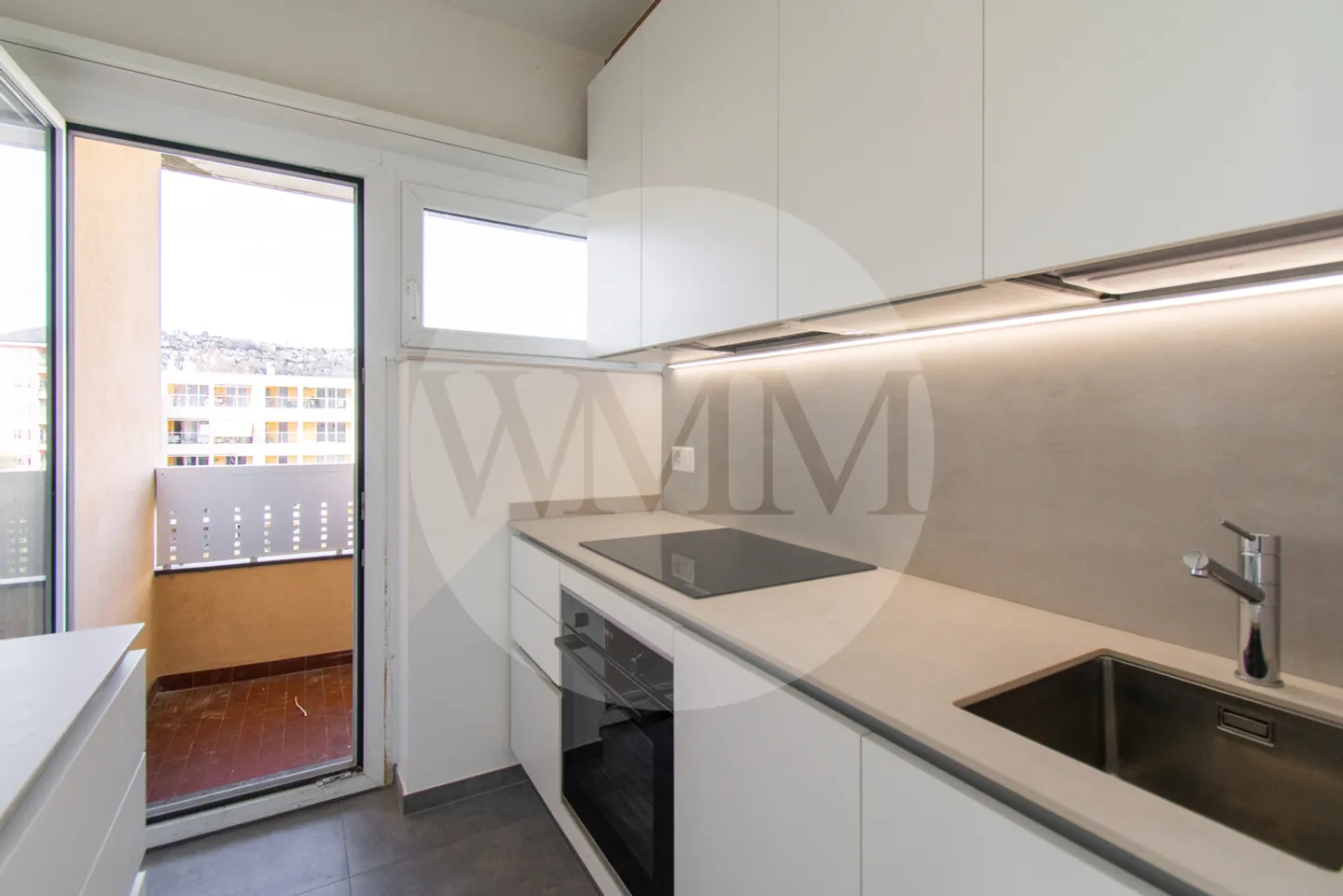 Appartement Deux Pièces Confortable Rénové à Pregassona - Photo 6 sur 10