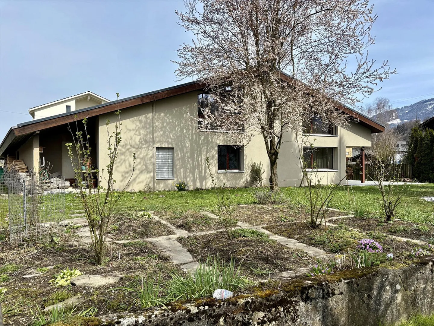 Casa unifamiliare - Foto 1 di 16